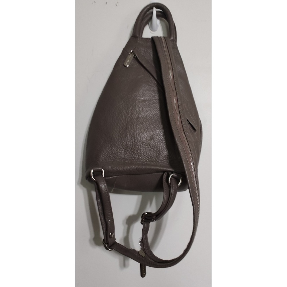 Valentina Made in Italy Sling Pebbled Leather Backpack Bag In Taupe NWT - Picture 3 of 11